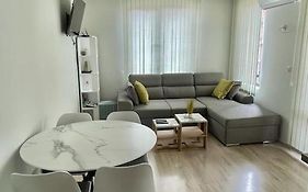 Breeze Apartment